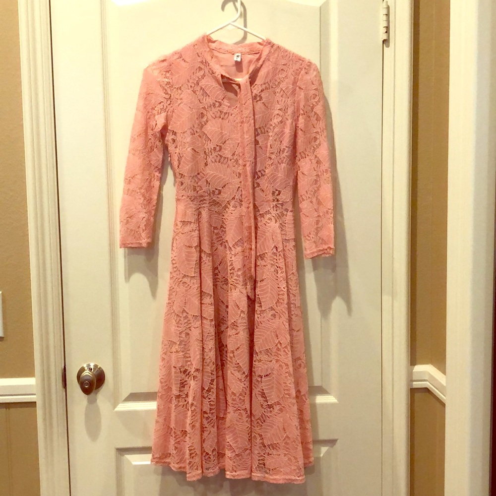 Salmon pink lace dress (size small)